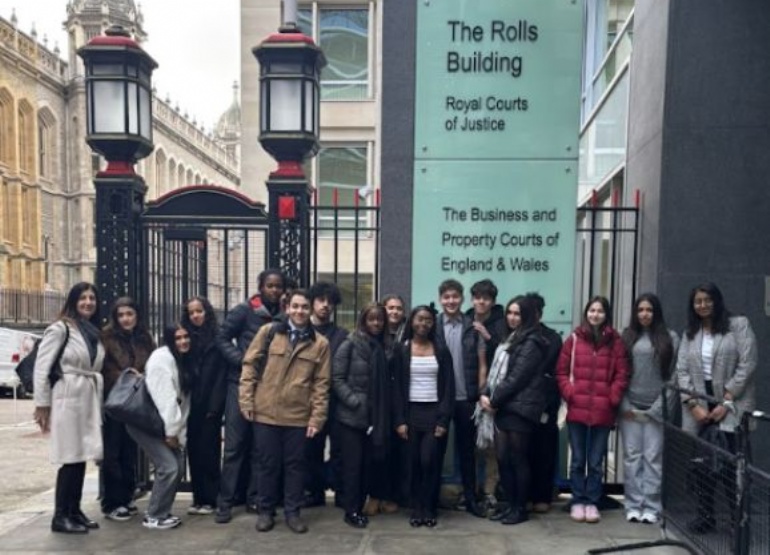 students outside  Rolls Building